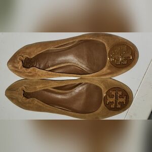 Tory Burch Tan Suede Flats